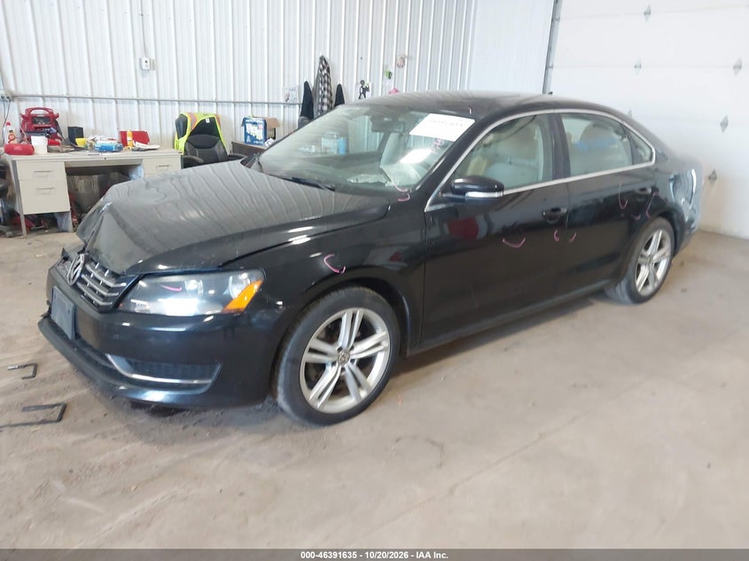 2014 Volkswagen Passat 2.0L Tdi Se, All Over, IAAI, VIN 1VWBN7A30EC094394 — photo 2