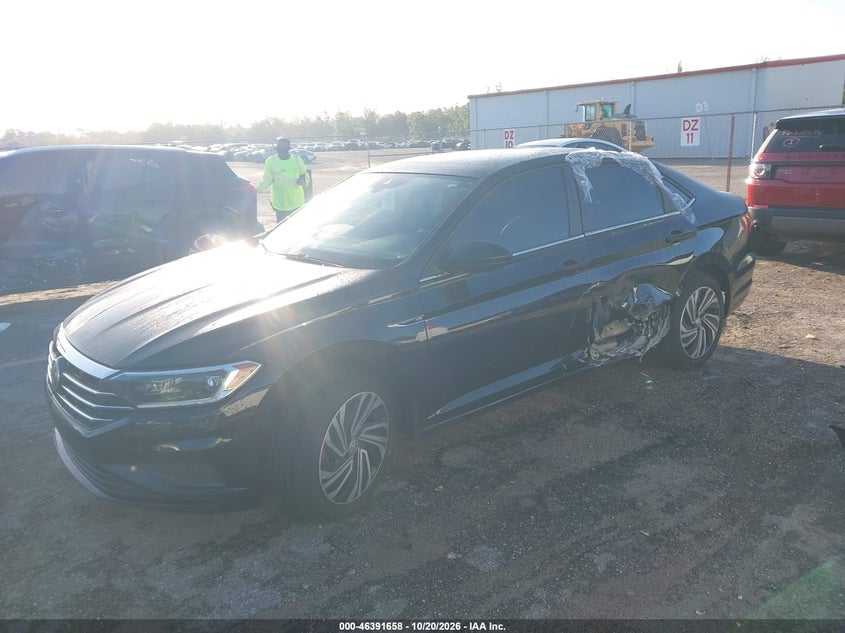 2020 Volkswagen Jetta 1.4T Sel, Left Side, IAAI, VIN 3VWEB7BU6LM072876 — photo 2