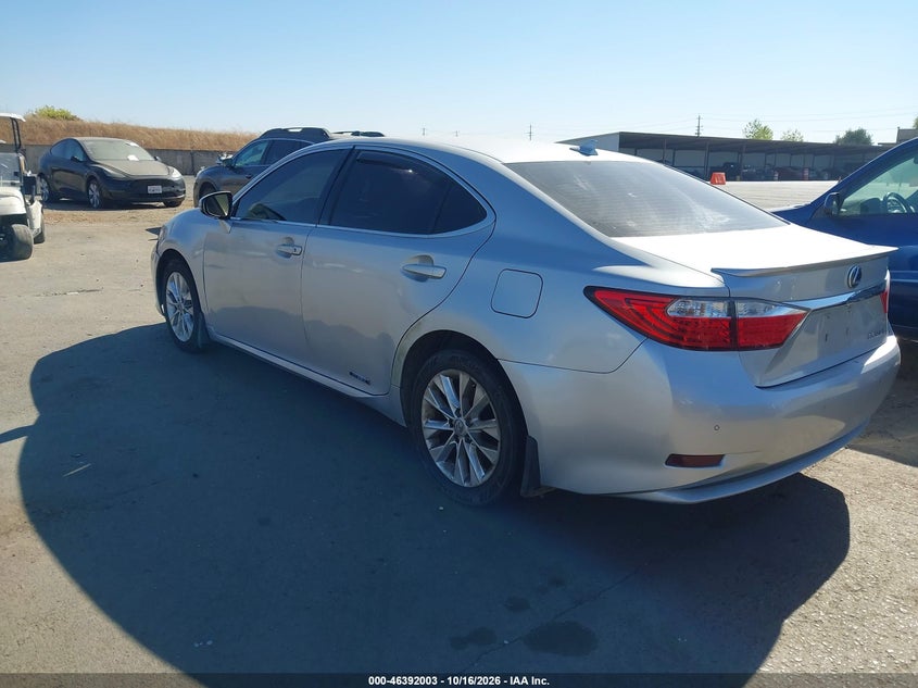 Vin: jthbw1gg7e2053904, lot: 46892361, lexus es 300h 20143