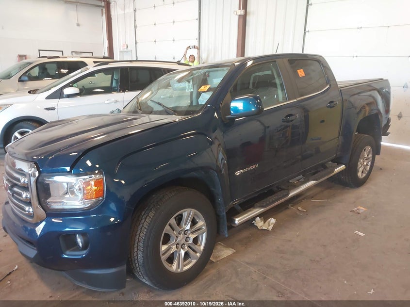 2020 GMC Canyon 4Wd Short Box Sle, Biohazard, IAAI, VIN 1GTG6CEN3L1117377 — photo 2