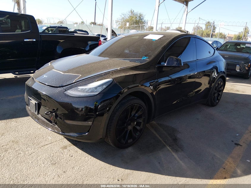 Vin: 5yjygdee8lf019895, lot: 46892596, tesla model y long range dual motor all-wheel drive 20202