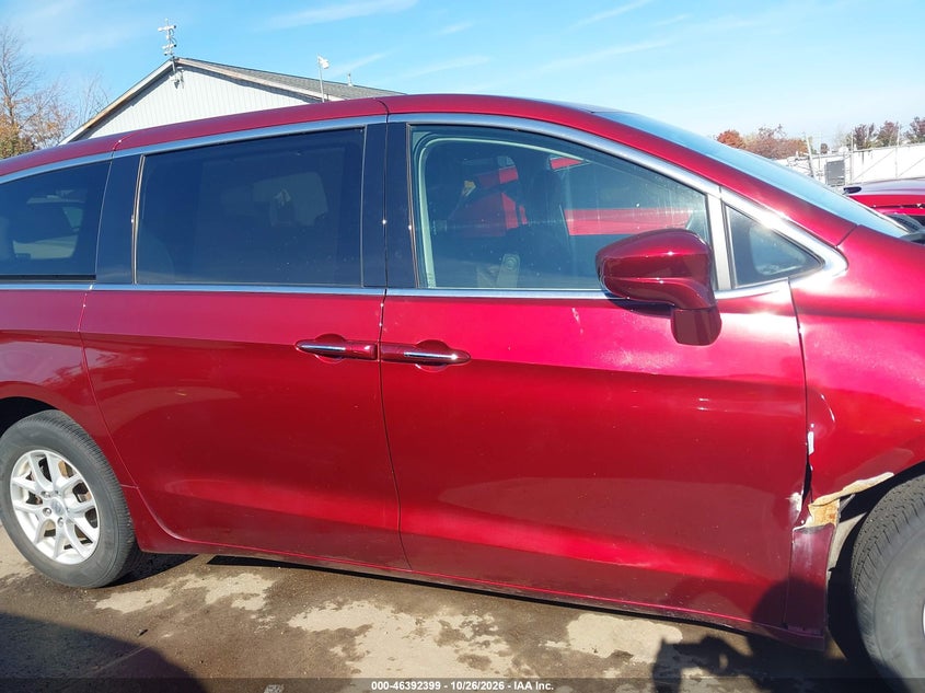 CHRYSLER PACIFICA - zdjęcie 13