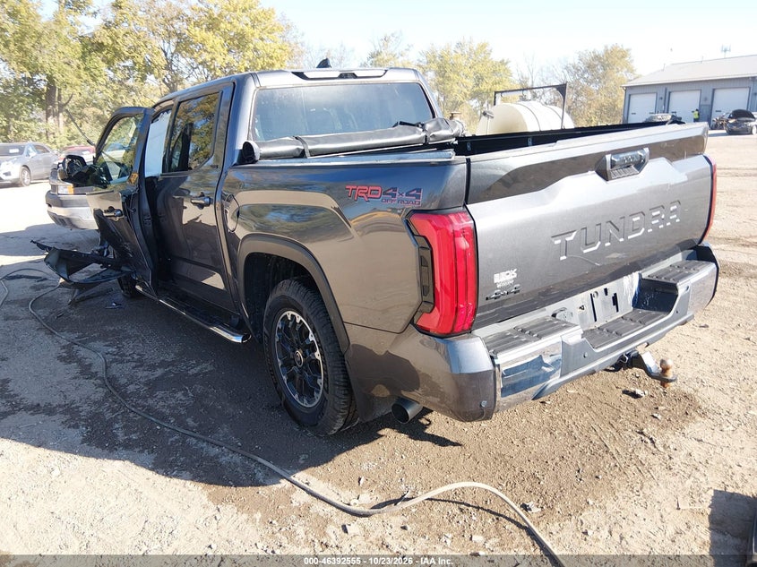 Vin: 5tfla5db1nx033705, lot: 46892913, toyota tundra sr5 20223