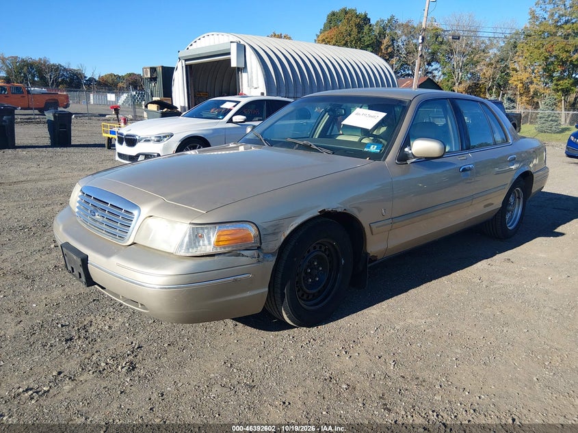 1999 Ford Crown Victoria Lx, Mechanical, IAAI, VIN 2FAFP74W8XX221201 — photo 2
