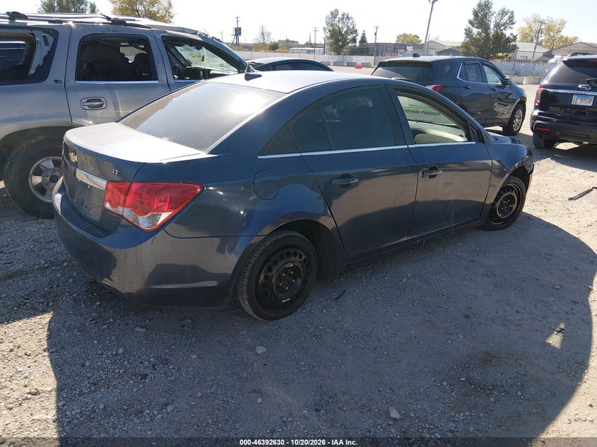Vin: 1g1pe5sb2e7135029, lot: 46892988, chevrolet cruze 2lt auto 20144