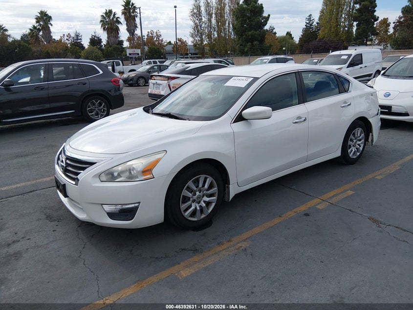 Vin: 1n4al3ap0dn528693, lot: 46892989, nissan altima 2.5 s 20132