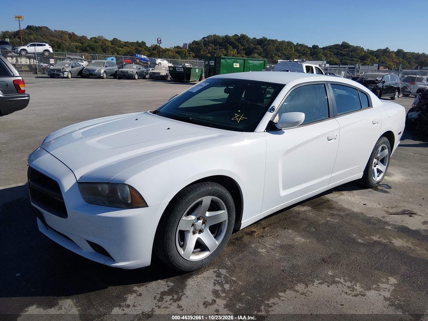 2013 Dodge Charger Police, Hail, IAAI, VIN 2C3CDXAT4DH720829 — photo 2