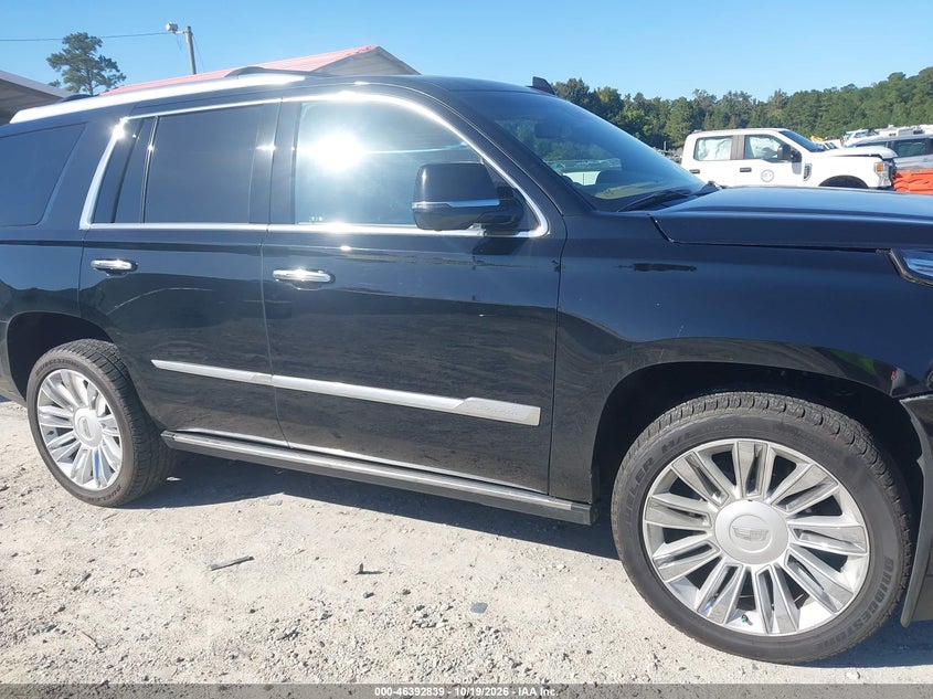 CADILLAC ESCALADE - zdjęcie 13