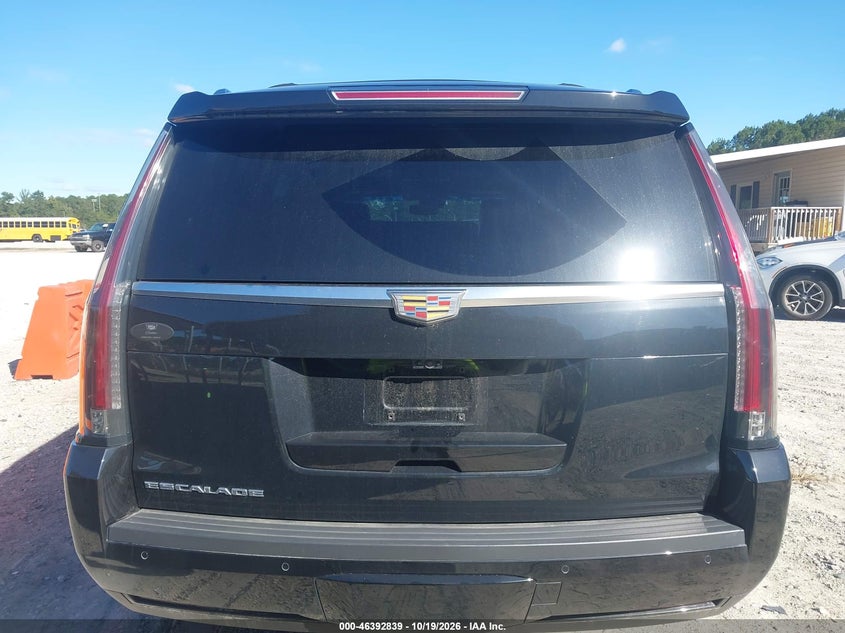 CADILLAC ESCALADE - zdjęcie 16