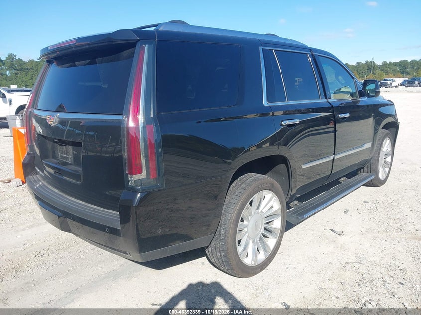 CADILLAC ESCALADE - zdjęcie 4