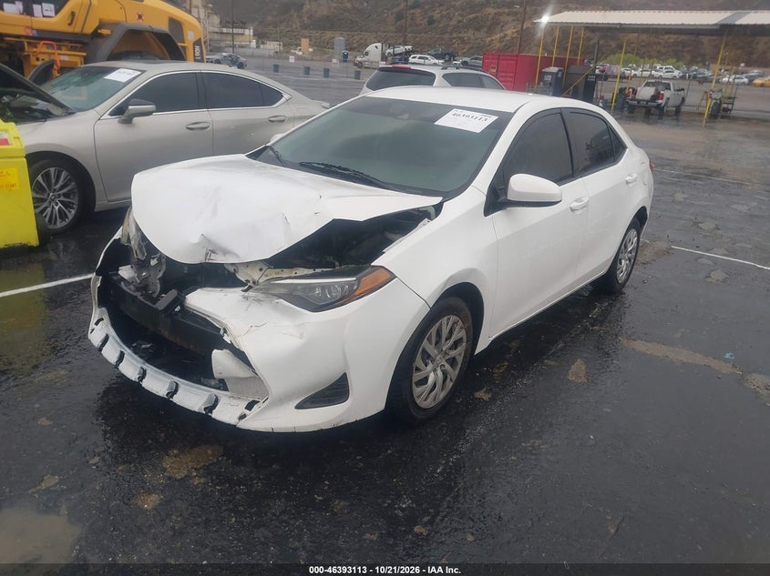 2019 Toyota Corolla Le, Normal Wear & Tear, IAAI, VIN 2T1BURHE3KC239603 — photo 2