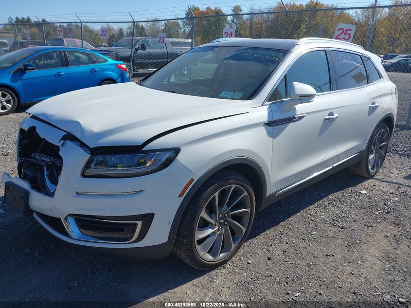 2020 Lincoln Nautilus Reserve, Front End, IAAI, VIN 2LMPJ8K94LBL00309 — photo 2