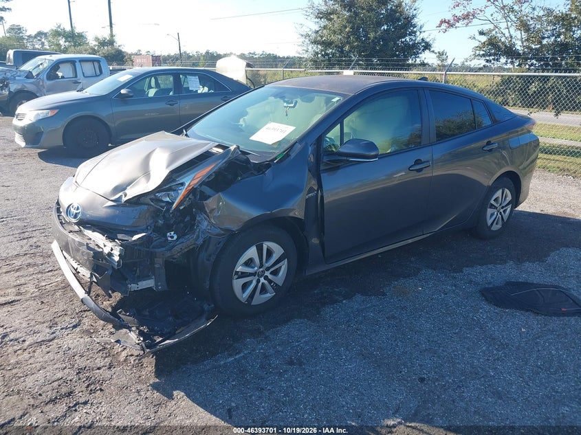 2016 Toyota Prius Two Eco, Front End, IAAI, VIN JTDKARFU4G3503432 — photo 2