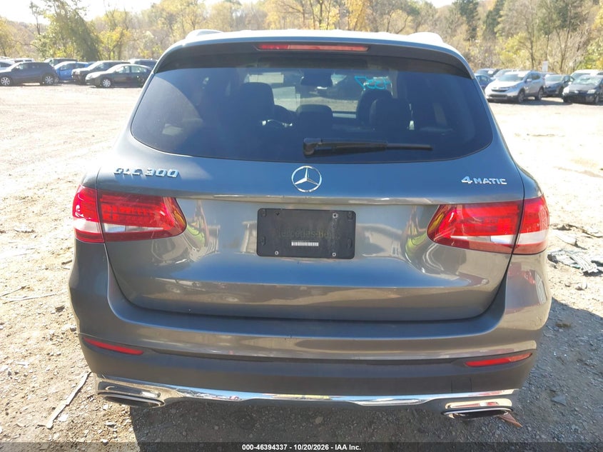 MERCEDES-BENZ GLC 300 - zdjęcie 16