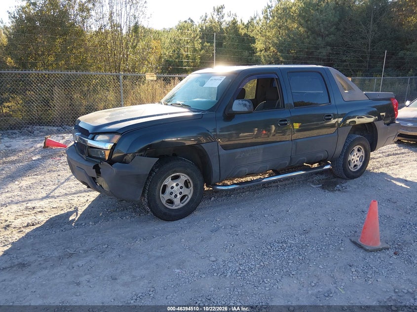 2003 Chevrolet Avalanche 1500, Unknown, IAAI, VIN 3GNEC13T03G140324 — photo 2