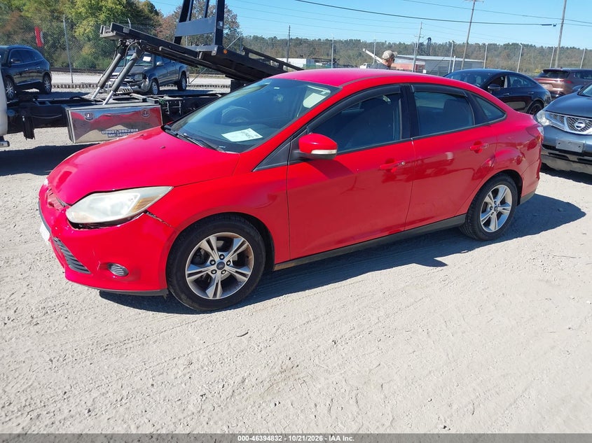 Vin: 1fadp3f28el296310, lot: 46895190, ford focus se 20142