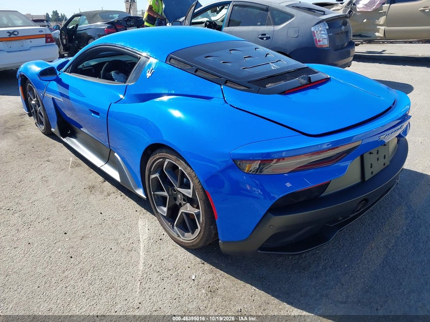 2023 MASERATI MC20 · Фото 3