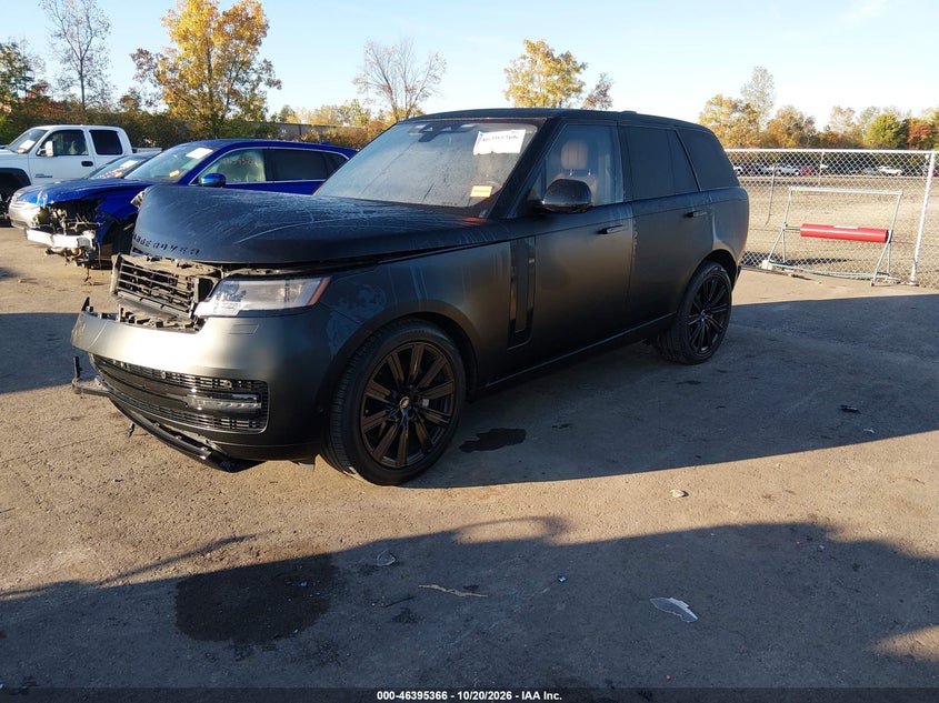 2023 Land Rover Range Rover P400 Se, Повреждение двигателя, IAAI, VIN SALKP9FUXPA039601 — фото 2