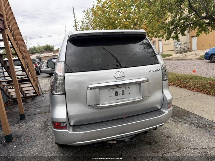 2017 LEXUS GX · Фото 12