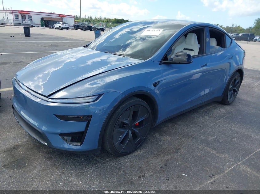 Vin: 7saygdet7ta762739, lot: 46896099, tesla model y performance all-wheel drive 20262