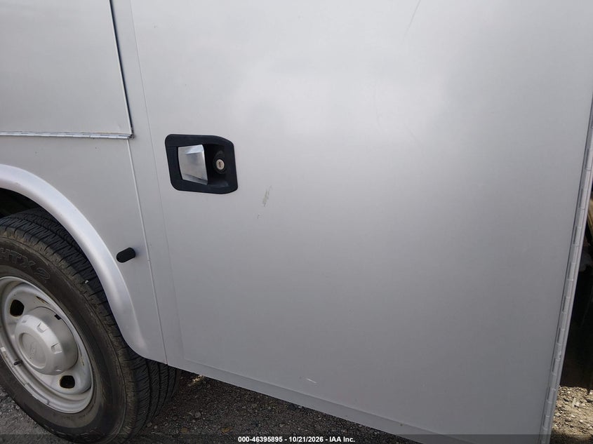 Ford F-250 - фото 6
