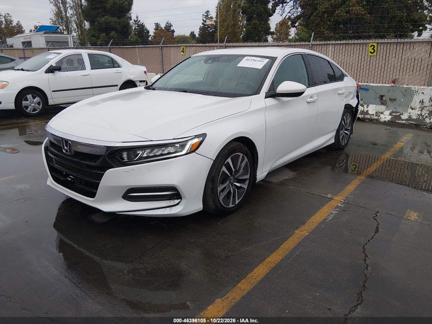 2018 Honda Accord Hybrid, По кругу, IAAI, VIN 1HGCV3F15JA000797 — фото 2