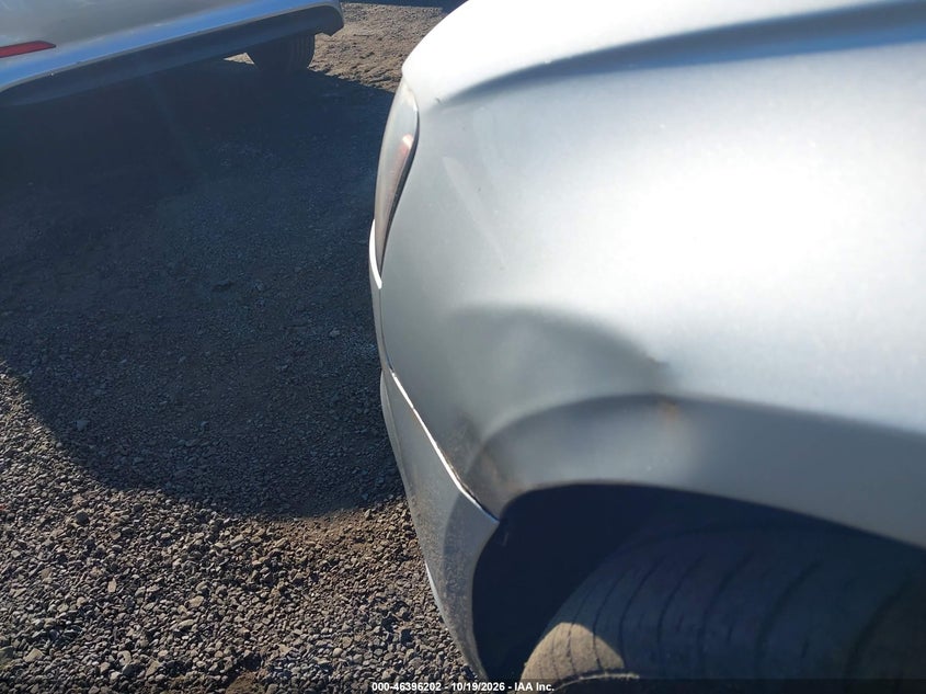 2013 AUDI A4 2.0T PREMIUM · Фото 12