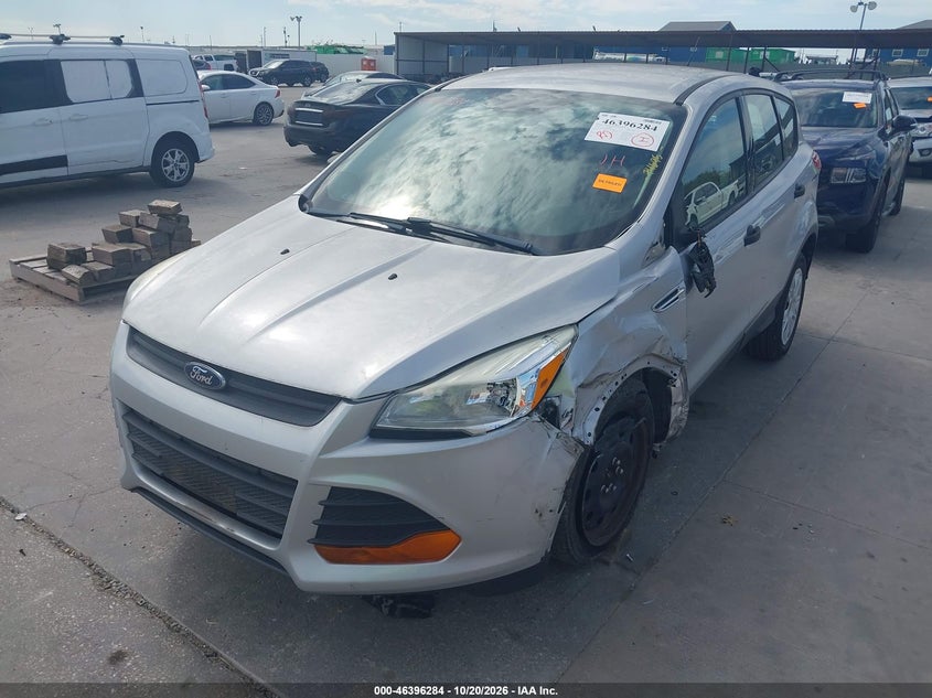 Vin: 1fmcu0f77guc41879, lot: 46896643, ford escape s 20162