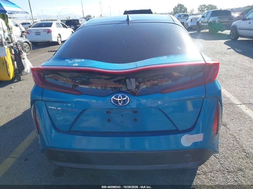 TOYOTA PRIUS PRIME - zdjęcie 17