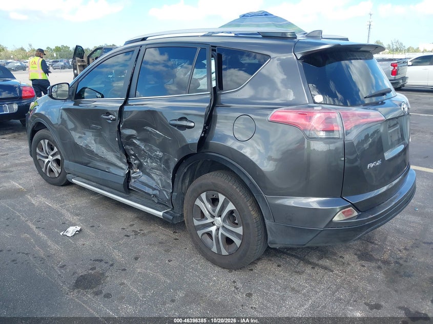 Vin: jtmzfrev0hj703070, lot: 46896743, toyota rav4 le 20173