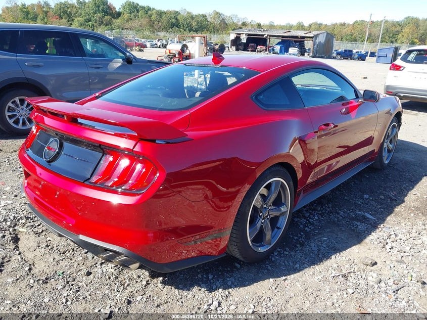 FORD MUSTANG - zdjęcie 4