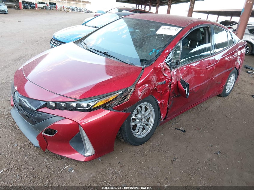 2017 Toyota Prius Prime Premium, Левый бок, IAAI, VIN JTDKARFP0H3012609 — фото 2