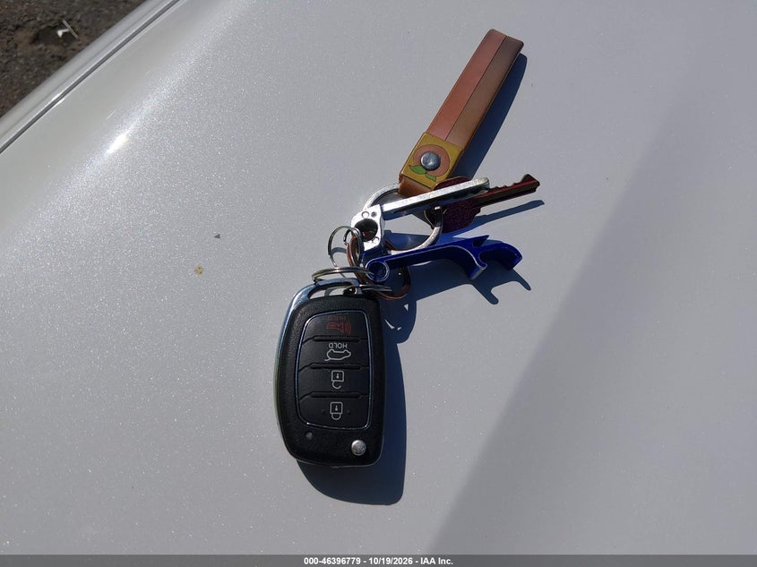 2013 HYUNDAI SANTA FE GLS · Фото 11