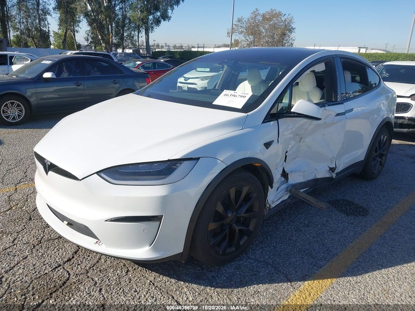 Vin: 7saxcbe56nf327231, lot: 46897157, tesla model x dual motor all-wheel drive 20222