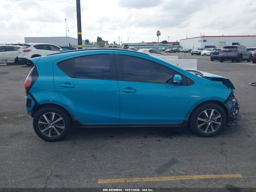 TOYOTA PRIUS C - zdjęcie 14