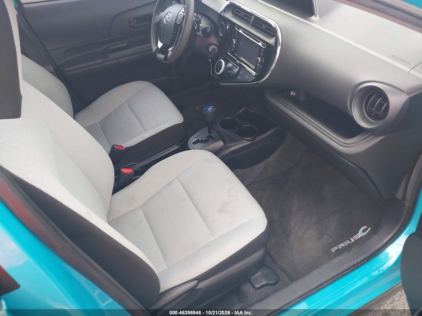 TOYOTA PRIUS C - zdjęcie 5