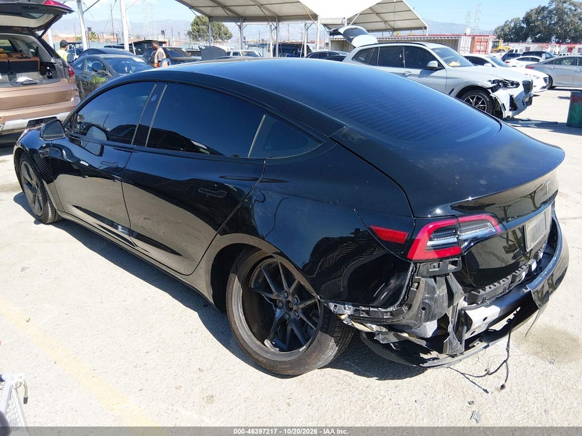 Vin: 5yj3e1ea1mf090949, lot: 46897575, tesla model 3 standard range plus rear-wheel drive 20213