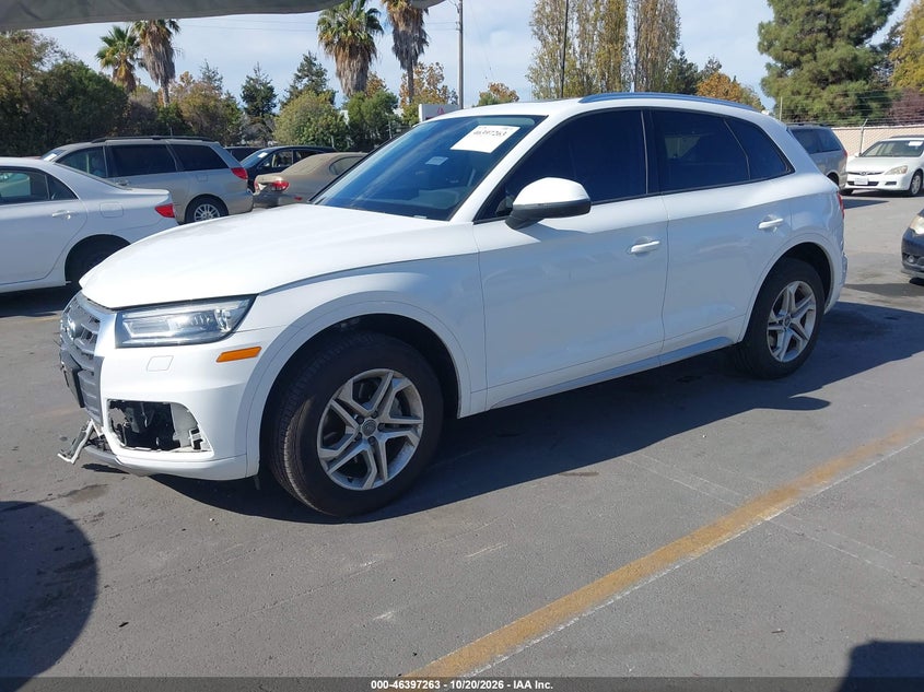 Vin: wa1anafy8j2041680, lot: 46897621, audi q5 2.0t premium/2.0t tech premium 20182