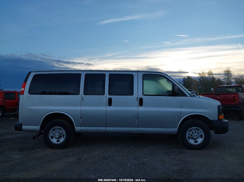 2015 CHEVROLET EXPRESS 2500 LS · Photo 13
