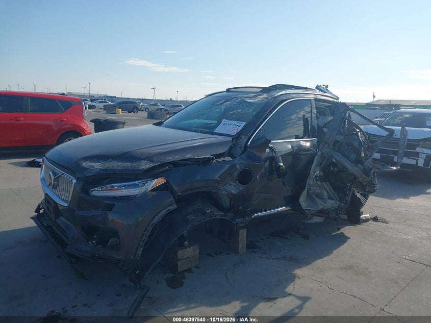 2023 Volvo Xc90 Recharge Plug-In Hybrid T8 Plus Bright Theme 7-Seater, Удар сзади, IAAI, VIN YV4H60CN9P1971685 — фото 2