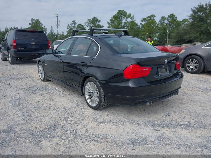 2011 BMW 335D · Фото 3