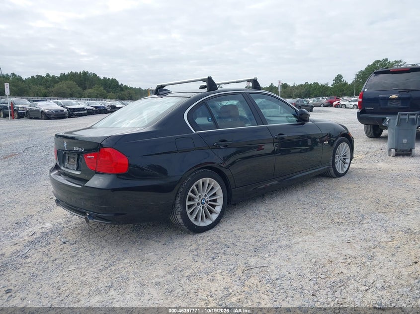 2011 BMW 335D · Фото 4