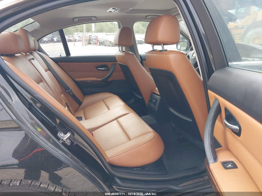 2011 BMW 335D · Фото 8