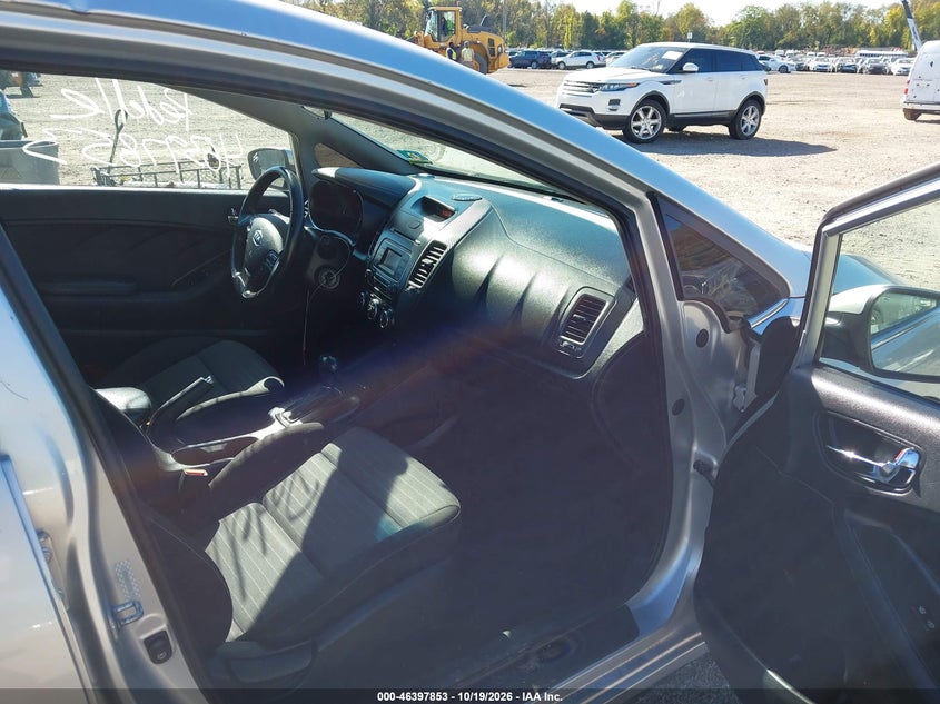 2015 KIA FORTE EX · Фото 5
