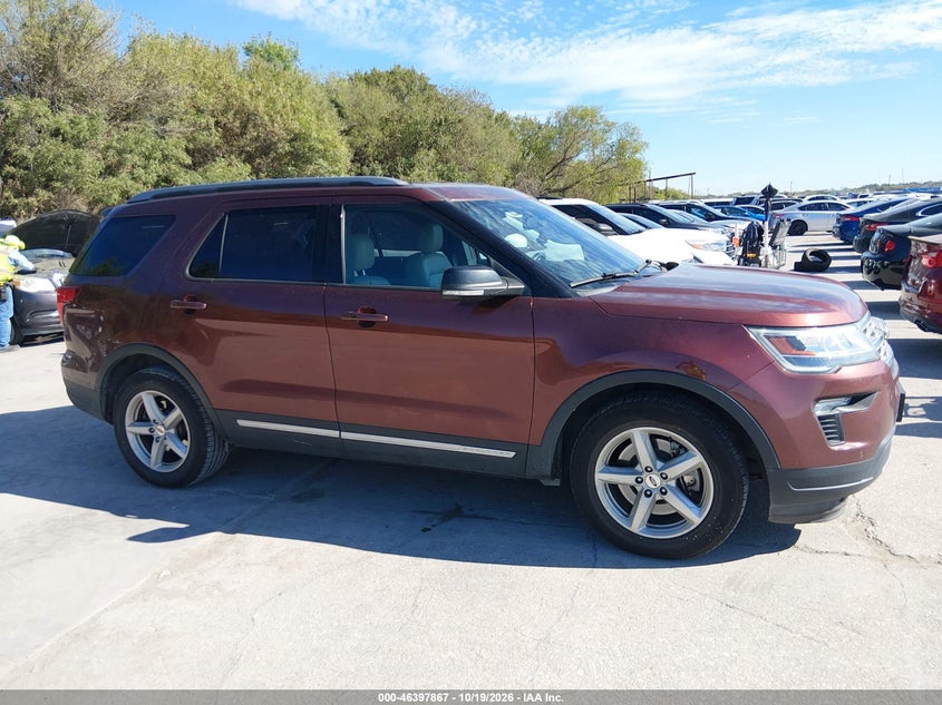 2018 FORD EXPLORER XLT · Photo 13
