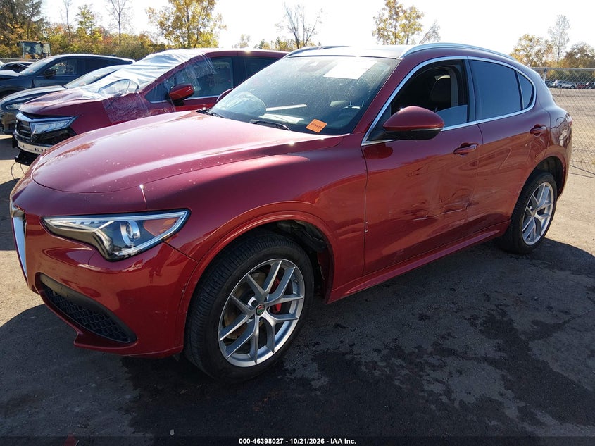 2021 Alfa Romeo Stelvio Ti Awd, Левый бок, IAAI, VIN ZASPAKBN0M7D05647 — фото 2