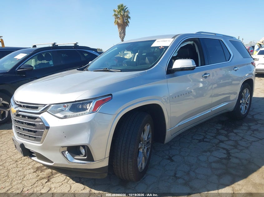 2019 Chevrolet Traverse Premier, Right Rear, IAAI, VIN 1GNERKKW7KJ105664 — photo 2