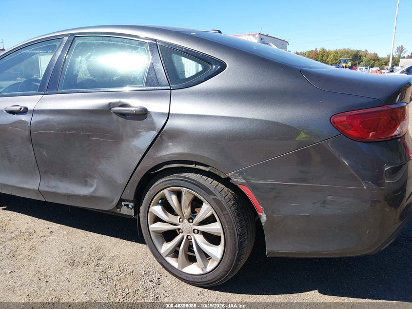 2015 CHRYSLER 200 S · Фото 6