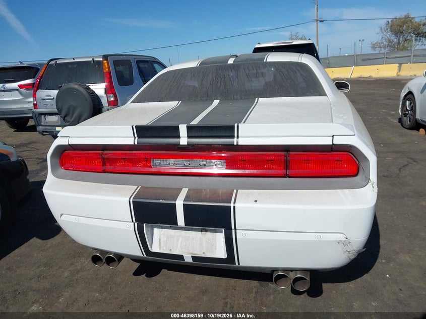 2013 DODGE CHALLENGER R/T PLUS · Фото 16