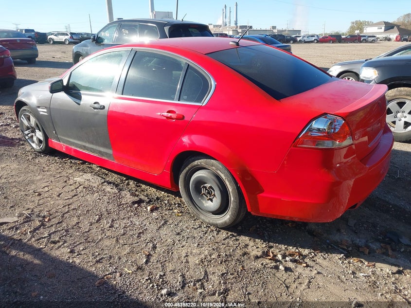 2009 PONTIAC G8 · Фото 3